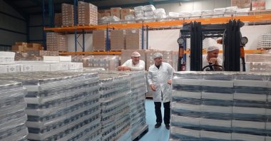 A total of 20,848 jars of honey were sent to Gaza via the Turkish Red Crescent in Muğla, Türkiye, June 25, 2024. (AA Photo)