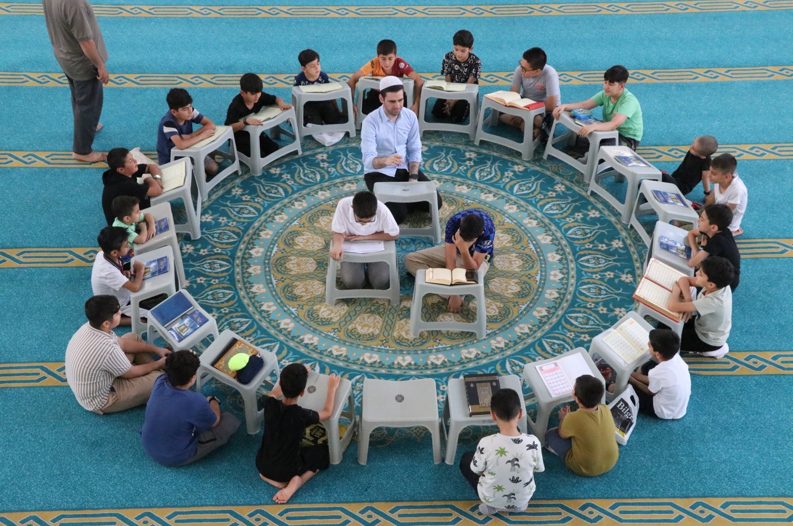 Summer Quran courses organized by the Presidency of Religious Affairs have started in Siirt, Türkiye, July 1, 2024. (AA Photo) 