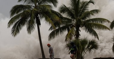Strong waves hit the seawall during the passage of Hurricane Beryl, in Santo Domingo, Dominican Republic, July 2, 2024. (EPA Photo)