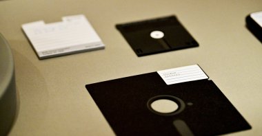 A floppy disk from the late 1980s is displayed at the media preview of the &quot;Collecting Memories&quot; exhibition at The Library of Congress, in Washington, U.S., June 10, 2024. (Getty Images Photo)