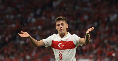 Türkiye's Arda Güler encourages the crowd during the UEFA Euro 2024 round of 16 match against Austriaat Football Stadium Leipzig, Leipzig, Germany, July 2, 2024. (Getty Images Photo)