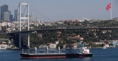 Liberian-flagged bulk carrier Primus transits the Bosporus on its way to the Mediterranean Sea, Istanbul, Türkiye, Aug. 29, 2023. (Reuters Photo)
