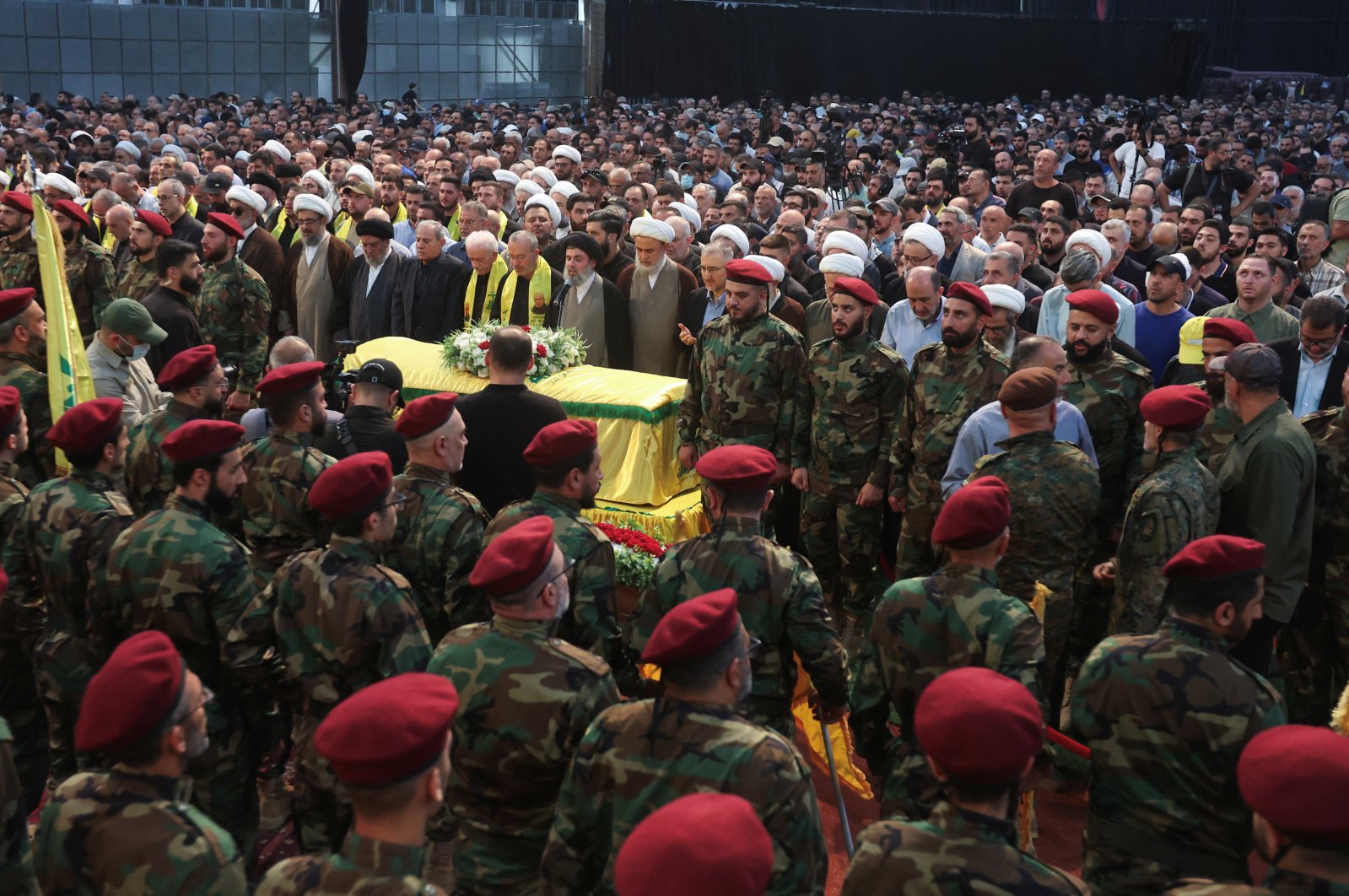 Mourners gather near the coffin of senior Hezbollah commander Mohammed Nasser, who was killed in an Israel strike, Beirut, Lebanon, July 4, 2024.(Reuters Photo)