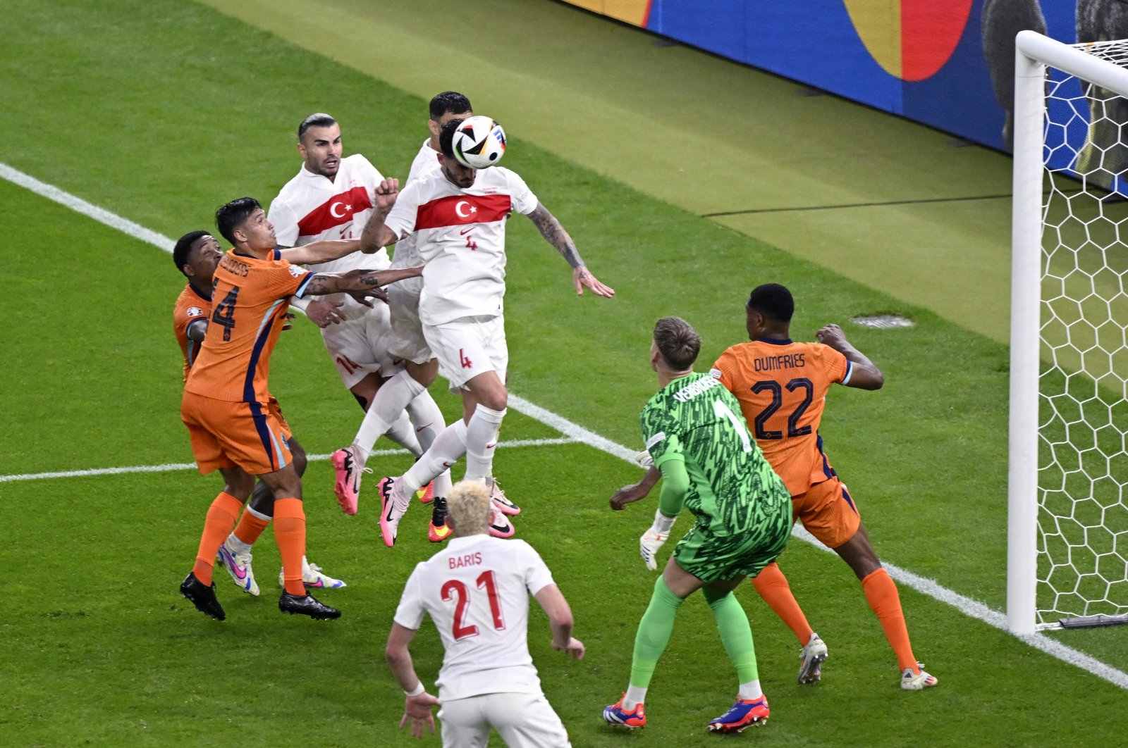 Türkiye&#039;s Samet Akaydın heads to score a goal during the Euro 2024 match against the Netherlands, Berlin, Germany, July 6, 2024. (Reuters Photo)