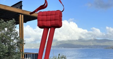 &quot;Vanity&quot; by Erwin Wurm, Bodrum, Muğla, Türkiye. (Photo courtesy of Funda Karayel)