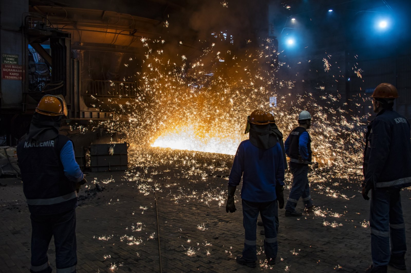 Workers are seen at the factory of iron and steel producer Kardemir, in the northern province of Karabük, Türkiye, Sept. 29, 2020. (AA Photo)