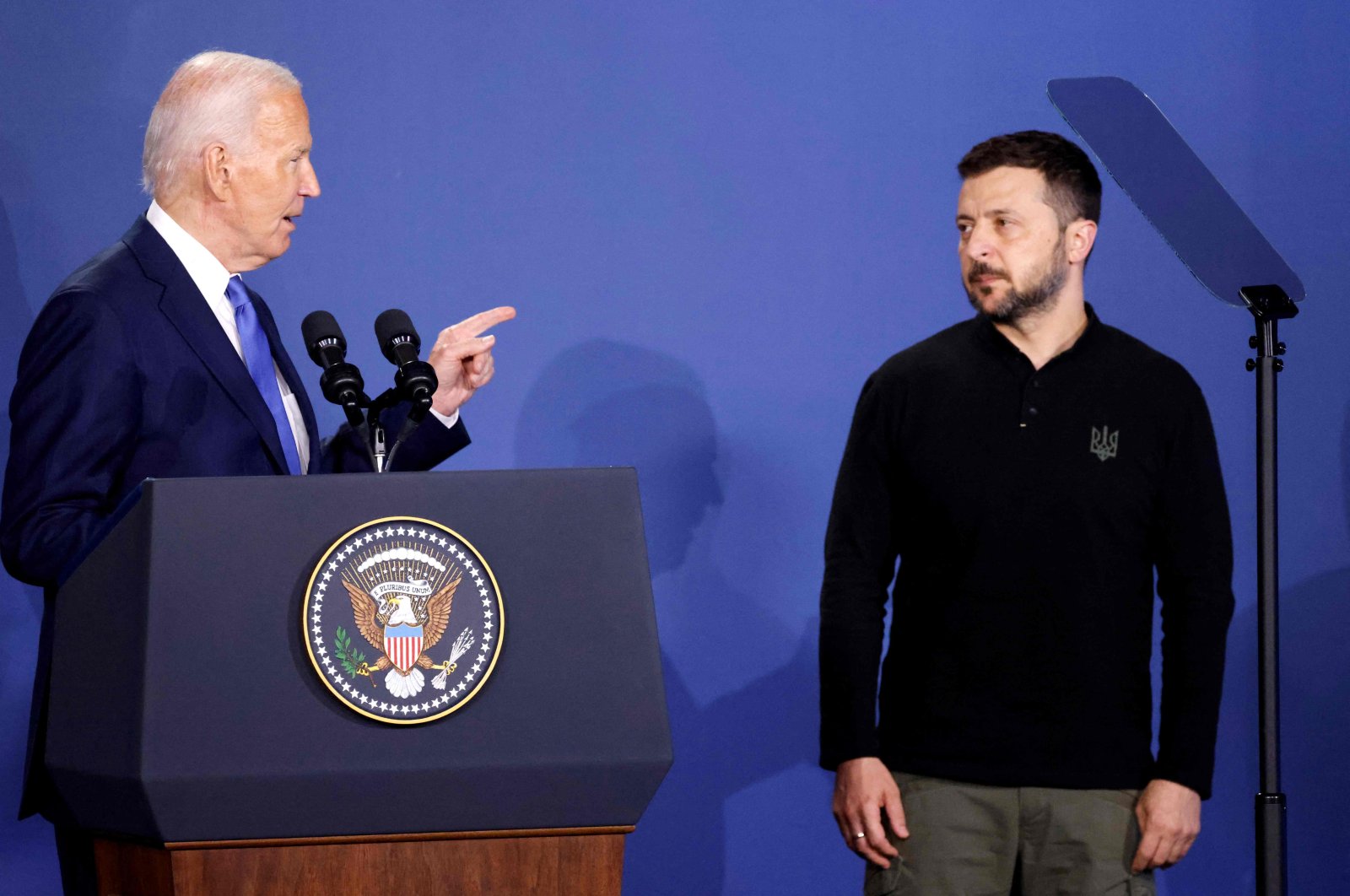 U.S. President Joe Biden (L) speaks alongside Ukraine&#039;s President Volodymyr Zelenskyy during a meeting on the sidelines of the NATO Summit in Washington, D.C., U.S., July 11, 2024. (AFP Photo)