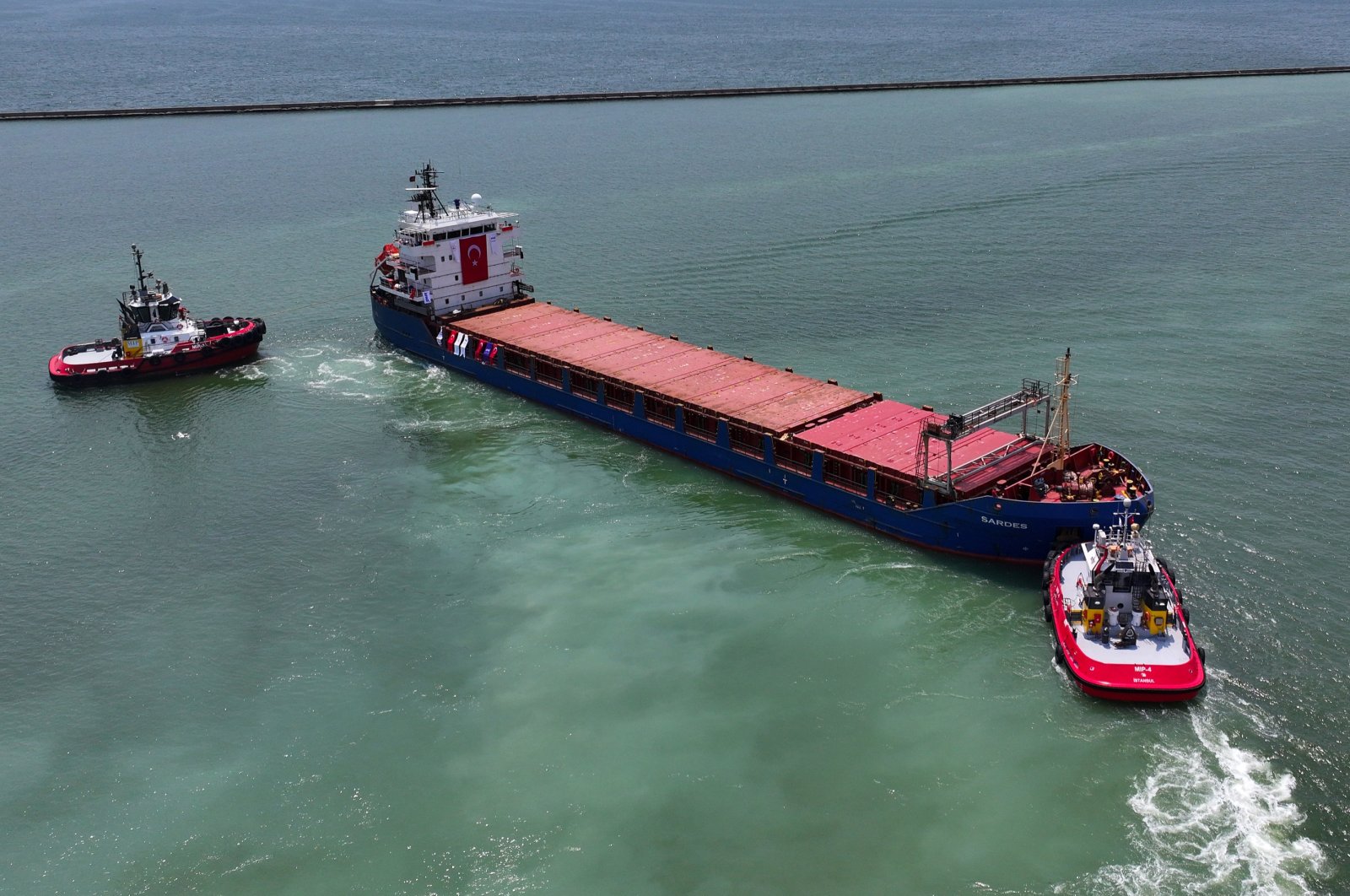 The ship carrying humanitarian aid departs for Sudan from Mersin International Port, Mersin, Türkiye, July 13, 2024. (AA Photo)