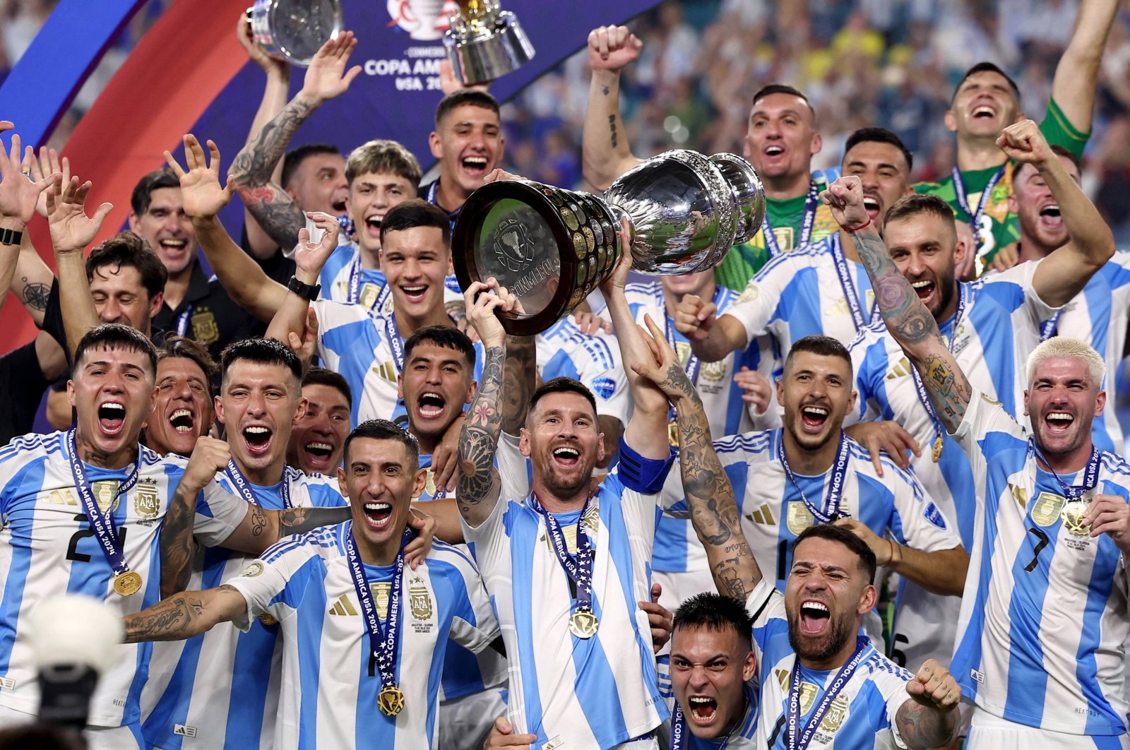 Argentina&#039;s Lionel Messi lifts the trophy as he celebrates with teammates after winning Copa America following a 1-0 win over Colombia at the Hard Rock Stadium, Miami, Florida, U.S., July 15, 2024. (Reuters Photo)