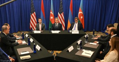 U.S. Secretary of State Antony Blinken (C) meets with Armenian Foreign Minister Ararat Mirzoyan (R) and Azerbaijani Foreign Minister Jeyhun Bayramov (L) on the sidelines of the NATO summit, Washington, U.S., July 10, 2024. (AFP Photo)