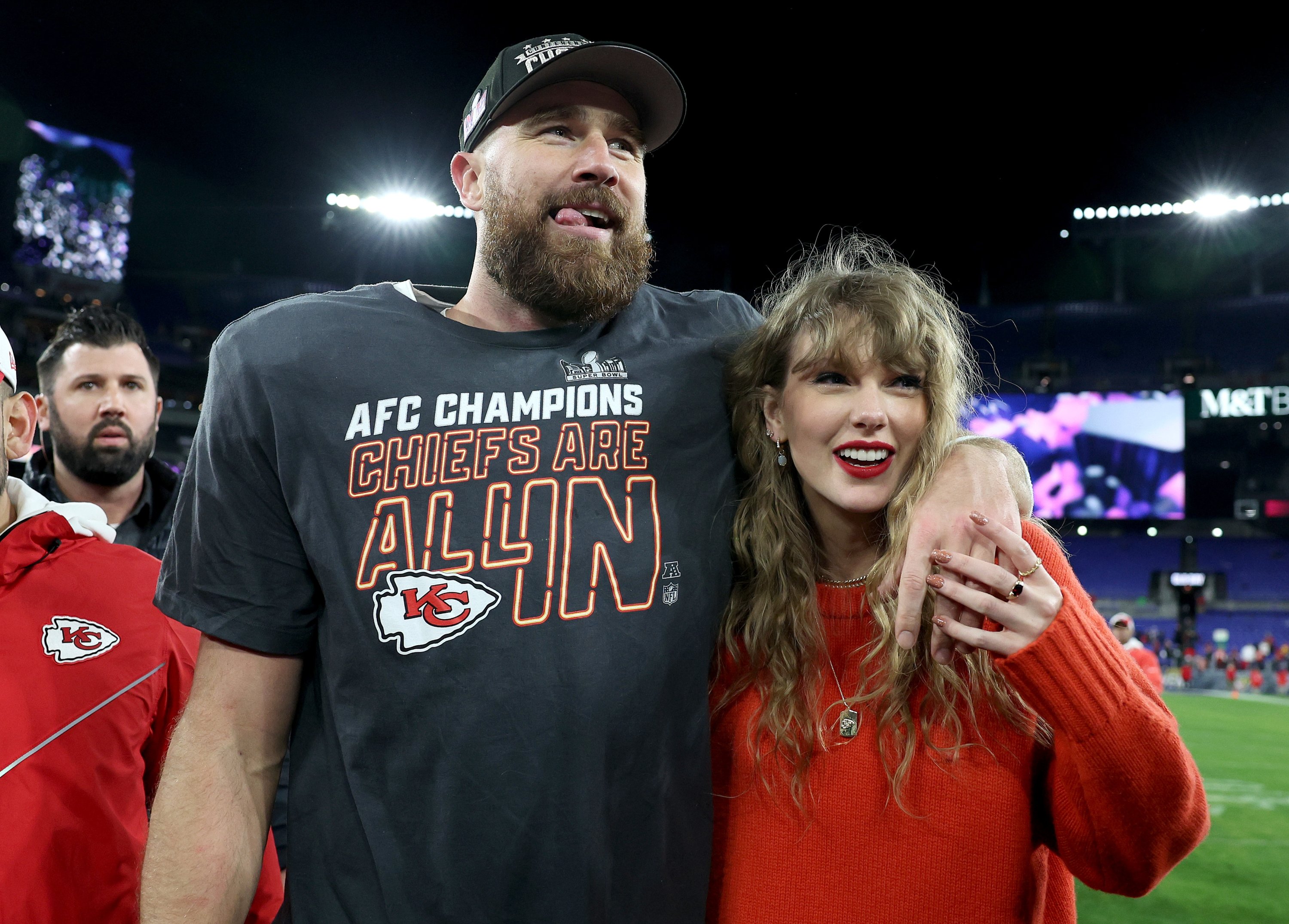 Taylor Swift, Travis Kelce set to tie knot in million-dollar fairytale |  Daily Sabah