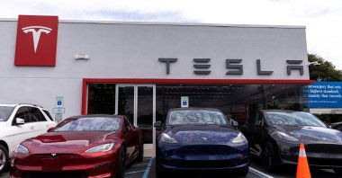 Tesla electric vehicles are parked in a Tesla dealer in Paramus, New Jersey, U.S., July 23, 2024. (Reuters Photo)