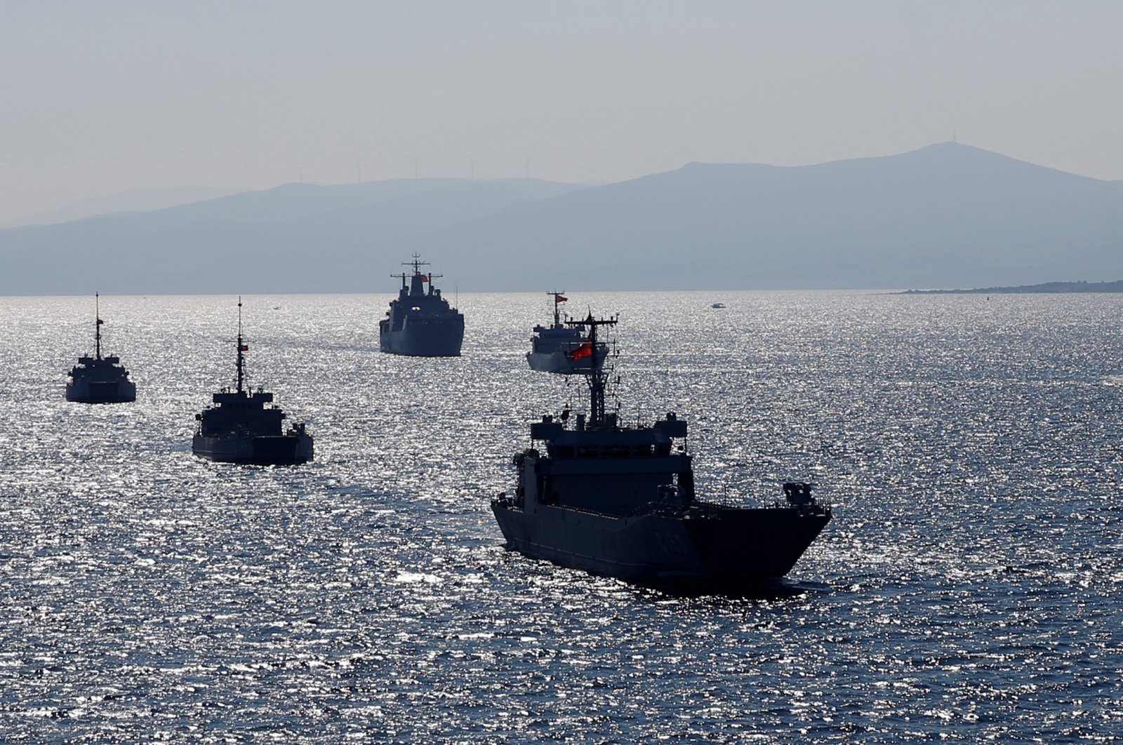 Turkish naval ships take part in a landing drill during the Blue Homeland naval exercise off the Aegean coastal town of Foça, Izmir, western Türkiye, March 5, 2019. (Reuters Photo)