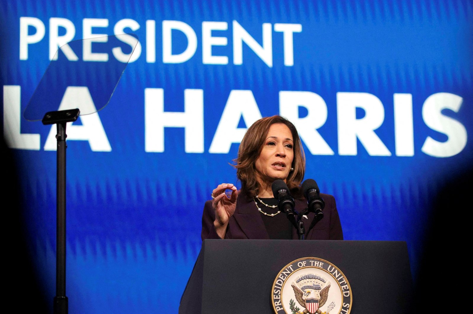 U.S. Vice President Kamala Harris delivers the keynote speech at the American Federation of Teachers&#039; 88th national convention in Houston, Texas, U.S. July 25, 2024. (Reuters Photo)