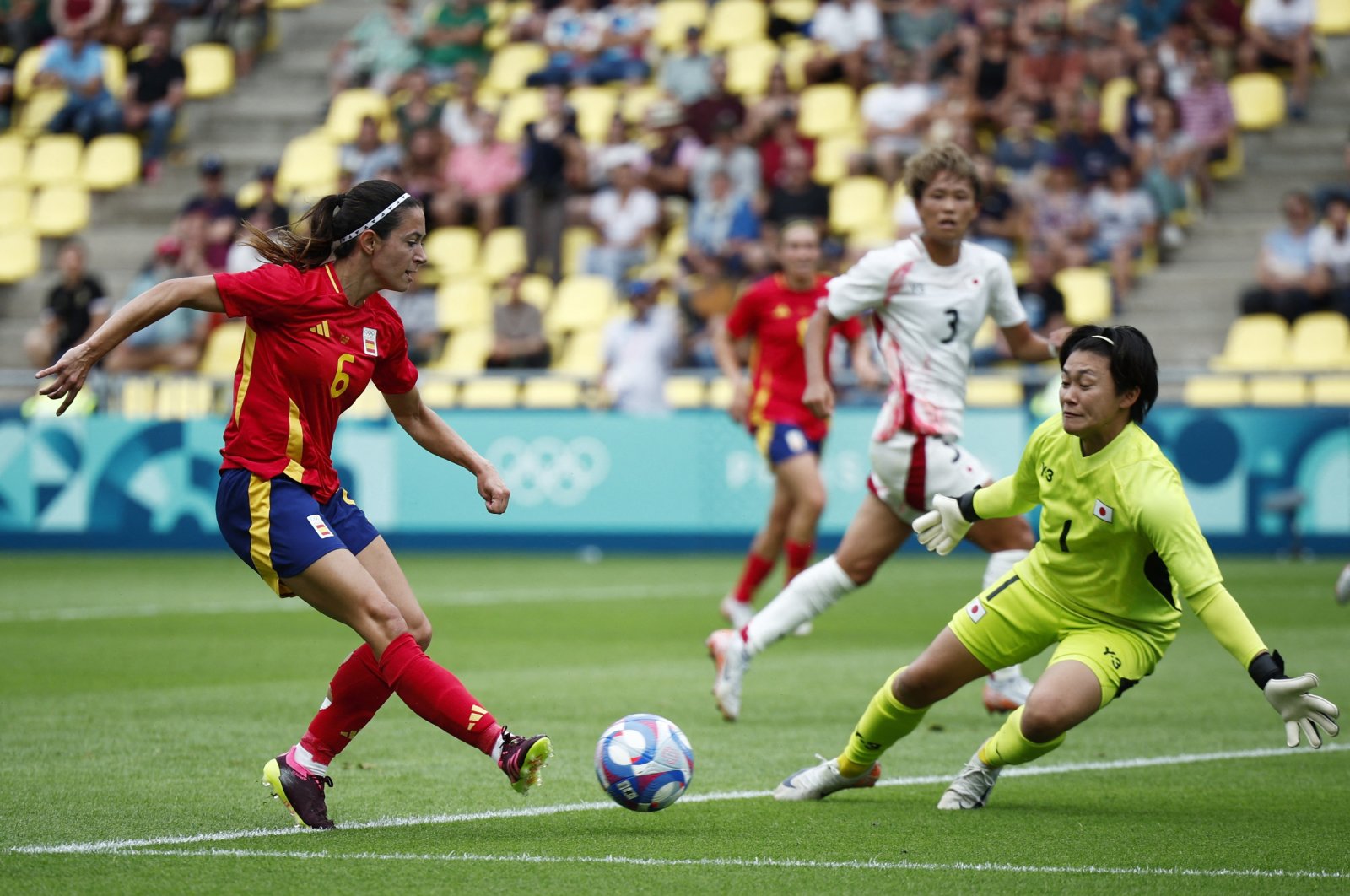 Spain&#039;s Aitana Bonmati of Spain scores their first goal during the Paris 2024 Olympics women&#039;s football Group C match against Japan at the La Beaujoire Stadium, Nantes, France, July 25, 2024. (Reuters Photo)