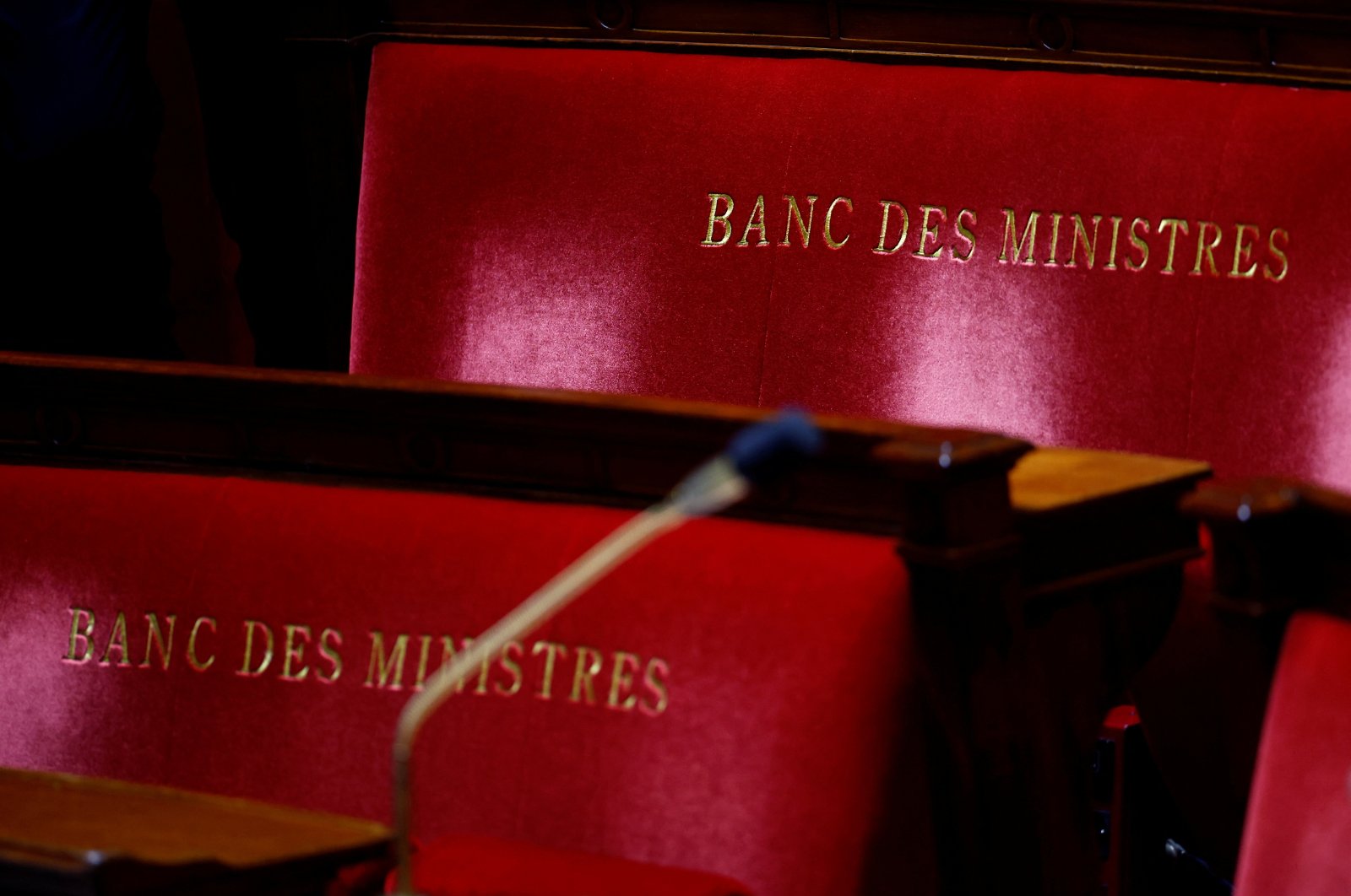 Empty seats for members of the French government inside the hemicycle during the first session and before the election of the new president of the National Assembly, Paris, France, July 18, 2024. (Reuters Photo)