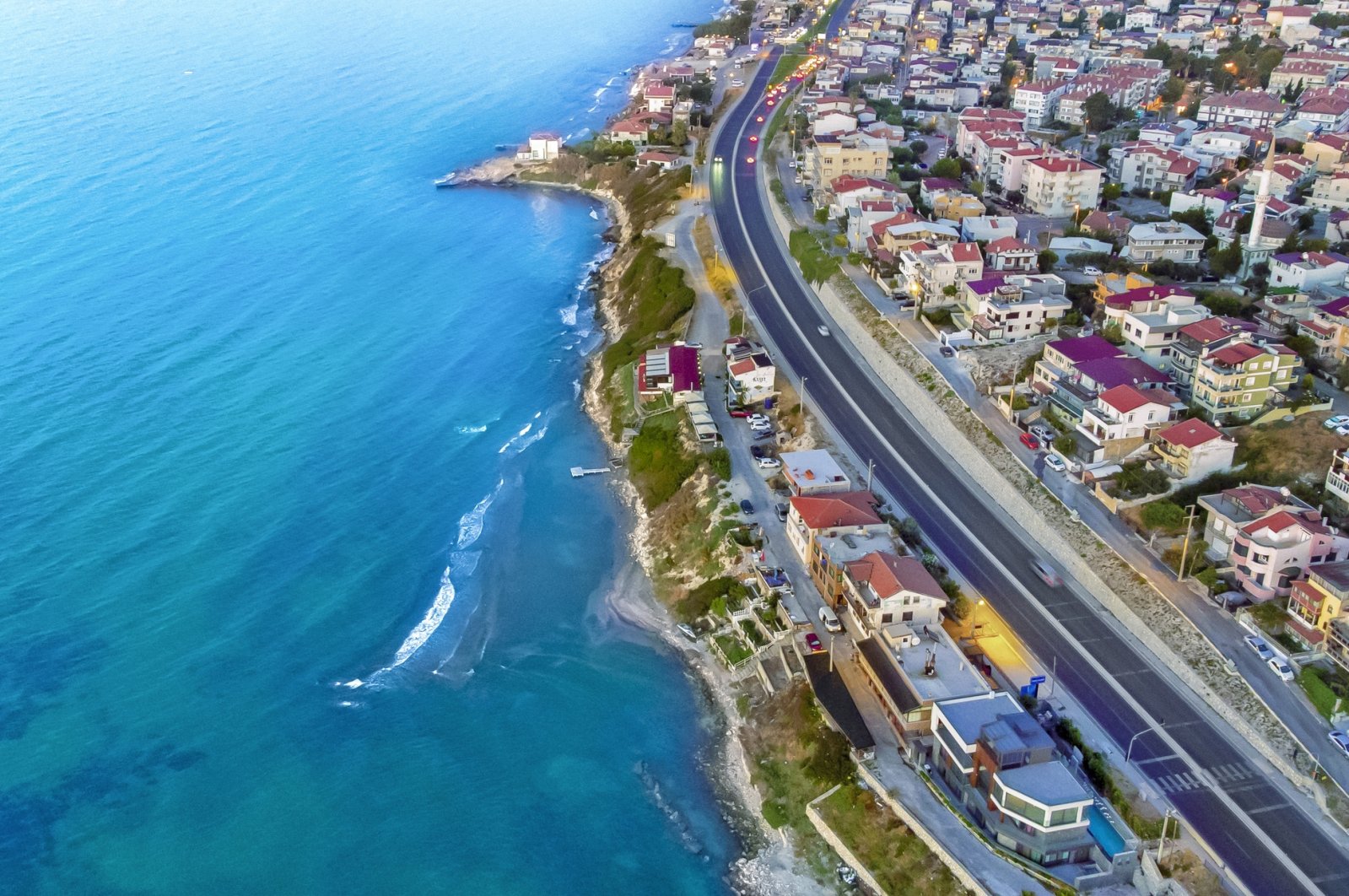 The festival, which takes place in the charming town of Urladam and was founded by Ercan and Nazan Kesal, boasts a truly spectacular lineup. (Getty Images Photo)