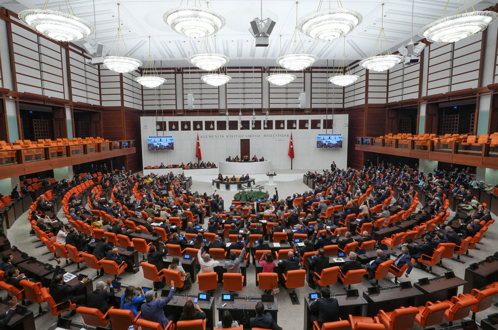 Parliamentarians are seen during a session on a bill on stray animals, Ankara, Türkiye, July 30, 2024 (AA Photo)