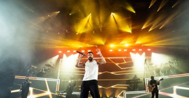 World-renowned Puerto Rican singer Ricky Martin met with music fans in Antalya, Türkiye, July 25, 2024. (AA Photo)