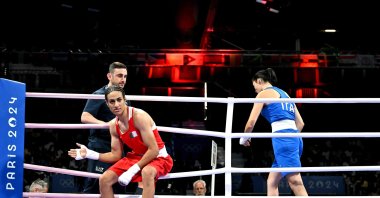 Algeria&#039;s Imane Khelif (in red) and Italy&#039;s Angela Carini leave after their women&#039;s 66kg preliminaries round of 16 boxing match during the Paris 2024 Olympic Games at the North Paris Arena, in Villepinte, Aug.1, 2024. (AFP Photo)