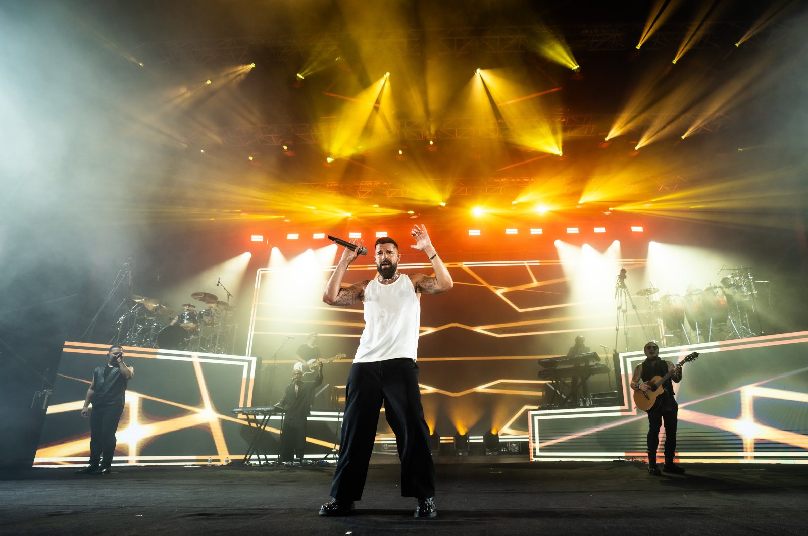 World-renowned Puerto Rican singer Ricky Martin met with music fans in Antalya, Türkiye, July 25, 2024. (AA Photo)