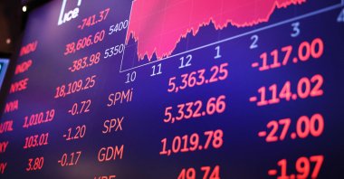 Stock market numbers are displayed on a screen at the New York Stock Exchange (NYSE) during afternoon trading in New York City, U.S., Aug. 2, 2024. (AFP Photo)