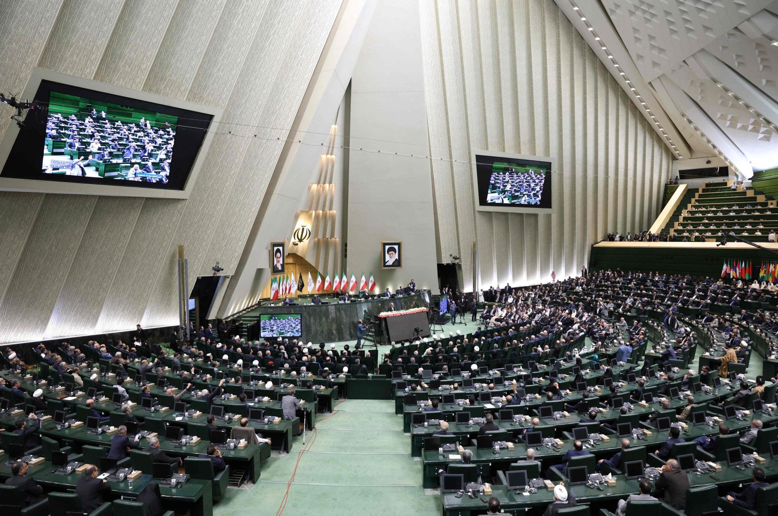 New Iranian President Masoud Pezeshkian addresses members of parliament after his swearing-in ceremony at parliament, Tehran, Iran, July 30, 2024. (AFP Photo)