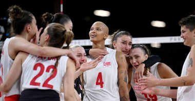 Turkish women's volleyball team players celebrate after the 2024 Paris Olympics quarterfinals match against China, Paris, France, Aug. 6, 2024. (Reuters Photo)