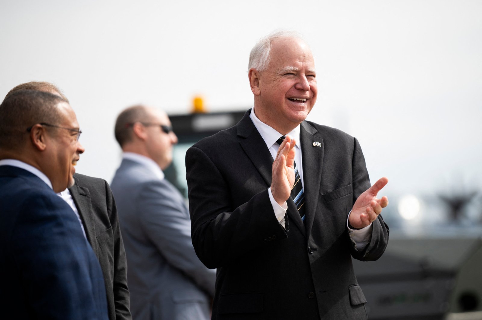 Minnesota Gov. Tim Walz (C) awaits the arrival of U.S. Vice President Kamala Harris in Saint Paul, Minnesota, March 14, 2024. (AFP Photo)