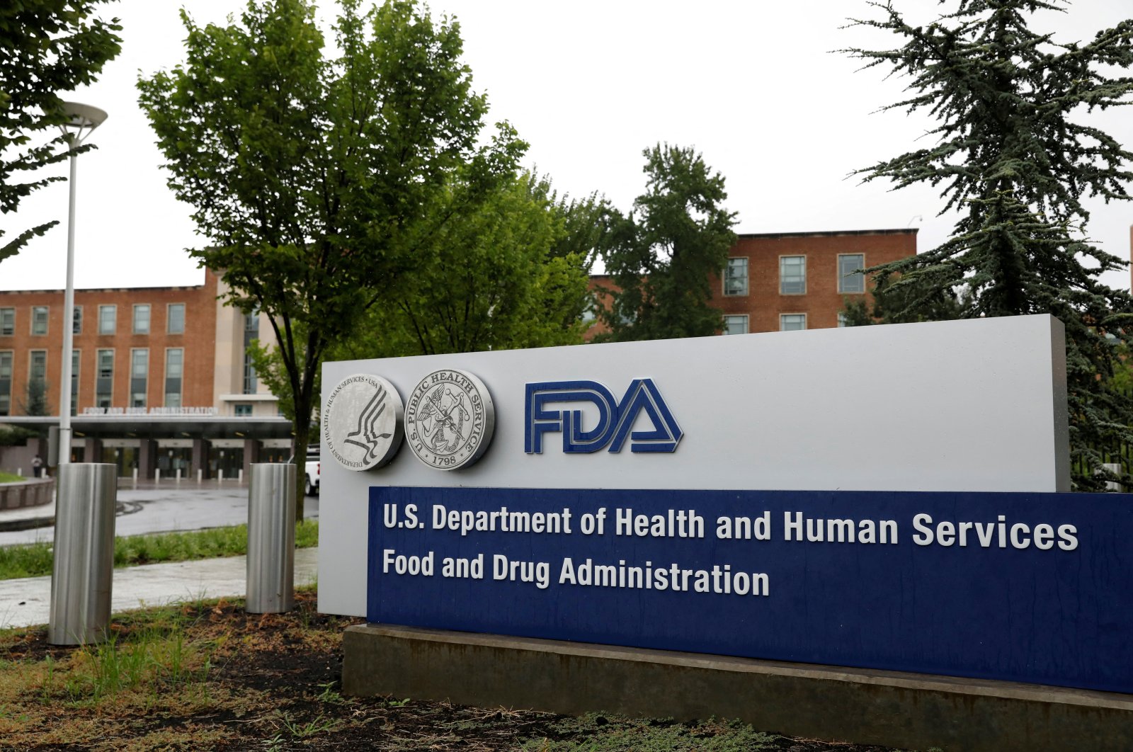  Signage is seen outside the Food and Drug Administration (FDA) headquarters in White Oak, Maryland, U.S., Aug. 29, 2020. (Reuters File Photo)