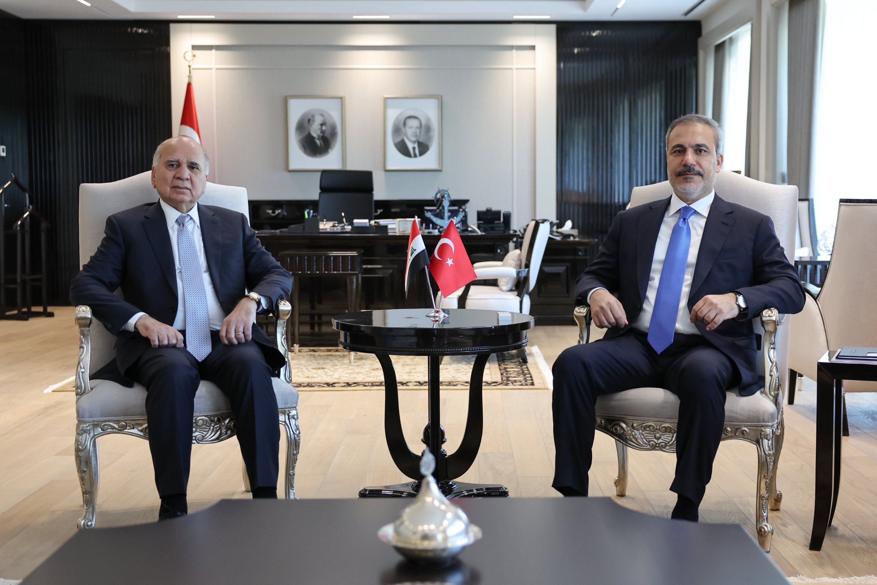 T&uuml;rkiye, Iraq ink MoU to boost cooperation on security