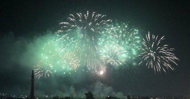 Fireworks explode during the celebrations marking the 77th anniversary of Pakistan&#039;s Independence, Lahore, Pakistan, Aug. 14, 2024. (EPA Photo)