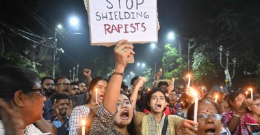 People protest the rape and murder of a young medic, in Kolkata, India, Aug. 14, 2024. (AFP Photo)