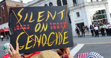 People gather to protest a campaign event for Democratic presidential candidate U.S. Vice President Kamala Harris, New York, U.S.,  Aug. 14, 2024. (AFP Photo)
