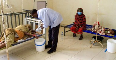 Patients suffering from cholera receive treatment at a rural isolation centre in Wad Al-Hilu in Kassala state in eastern Sudan, Aug. 17, 2024. (AFP Photo)