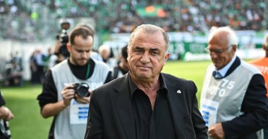 Fatih Terim is overseeing the Greek Super League playoff match between Panathinaikos FC and PAOK FC at Apostolos Nikolaidis Stadium, Athens, Greece, March 31, 2024. (Getty Images Photo)