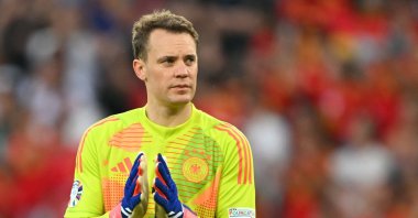 Germany's goalkeeper Manuel Neuer applauds the fans after the UEFA Euro 2024 quarterfinal football match between Spain and Germany at the Stuttgart Arena, Stuttgart, Germany, July 5, 2024. (AFP Photo)