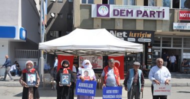 Families of the youth brainwashed to join the PKK terrorist group stage a protest outside the offices of the Peoples' Equality and Democracy Party (DEM Party), Muş, eastern Türkiye, Aug. 21, 2024. (İHA Photo)