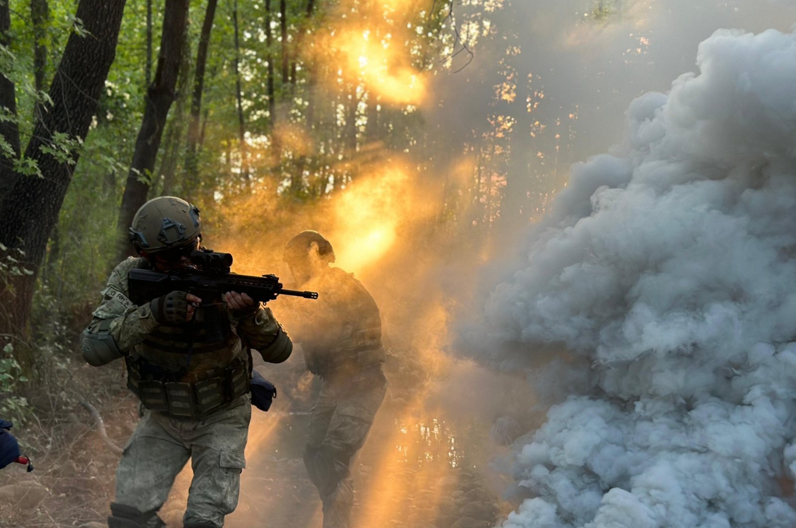 Turkish troops participate in training, in Antalya, southern Türkiye, Aug. 20, 2024. (AA Photo)