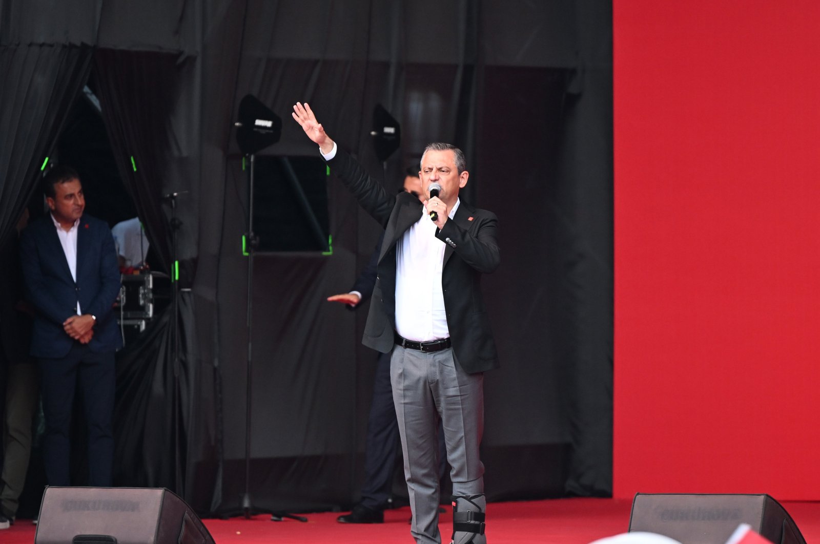 Özgür Özel addresses a rally in Gaziantep, southern Türkiye, Aug. 24, 2024. (AA Photo)