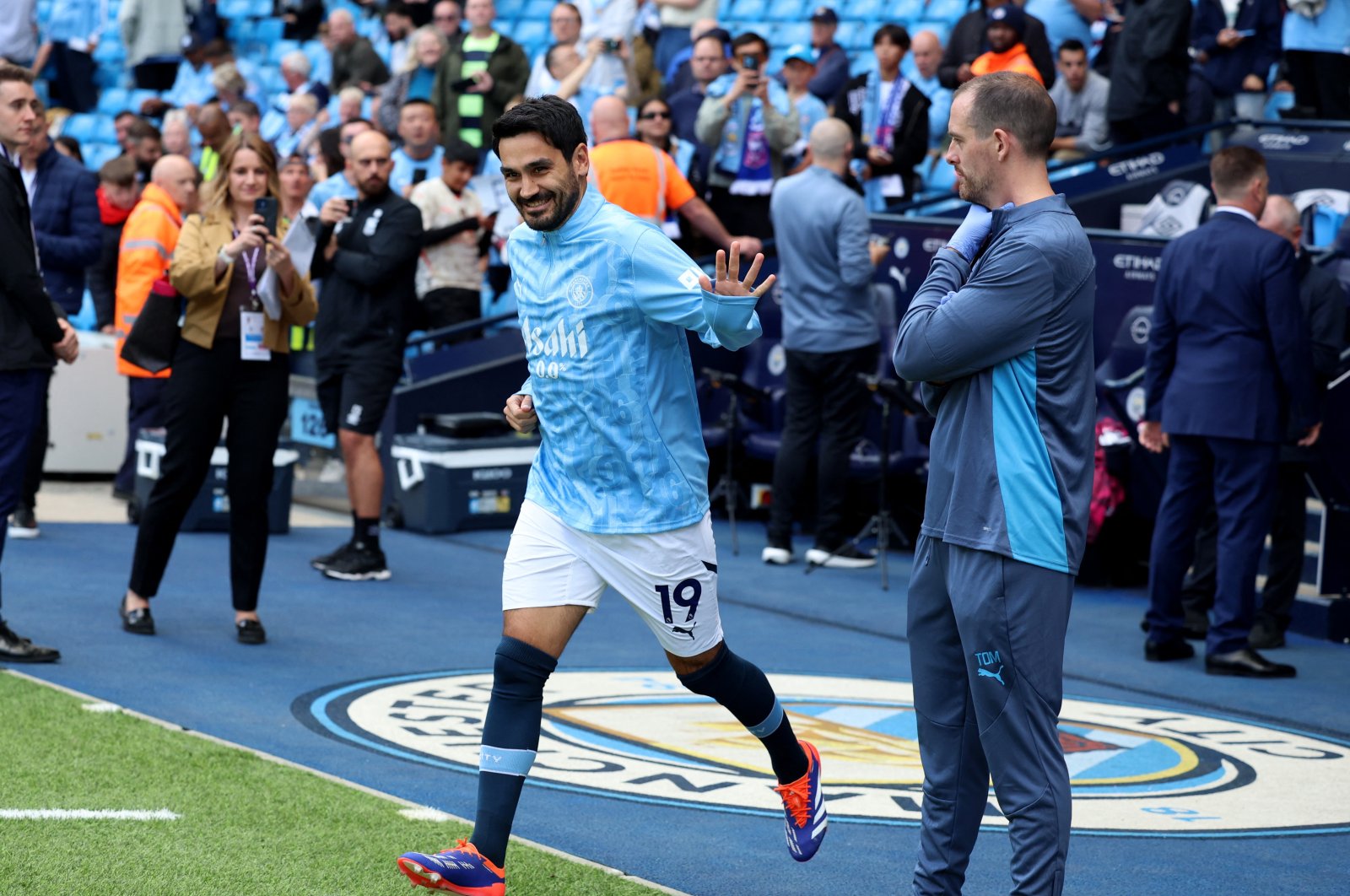 Manchester City&#039;s Ilkay Gündoğan during the warmup before the Premier League match against Ipswich Town at the Etihad Stadium, Manchester, U.K., Aug. 24, 2024. (Reuters Photo)