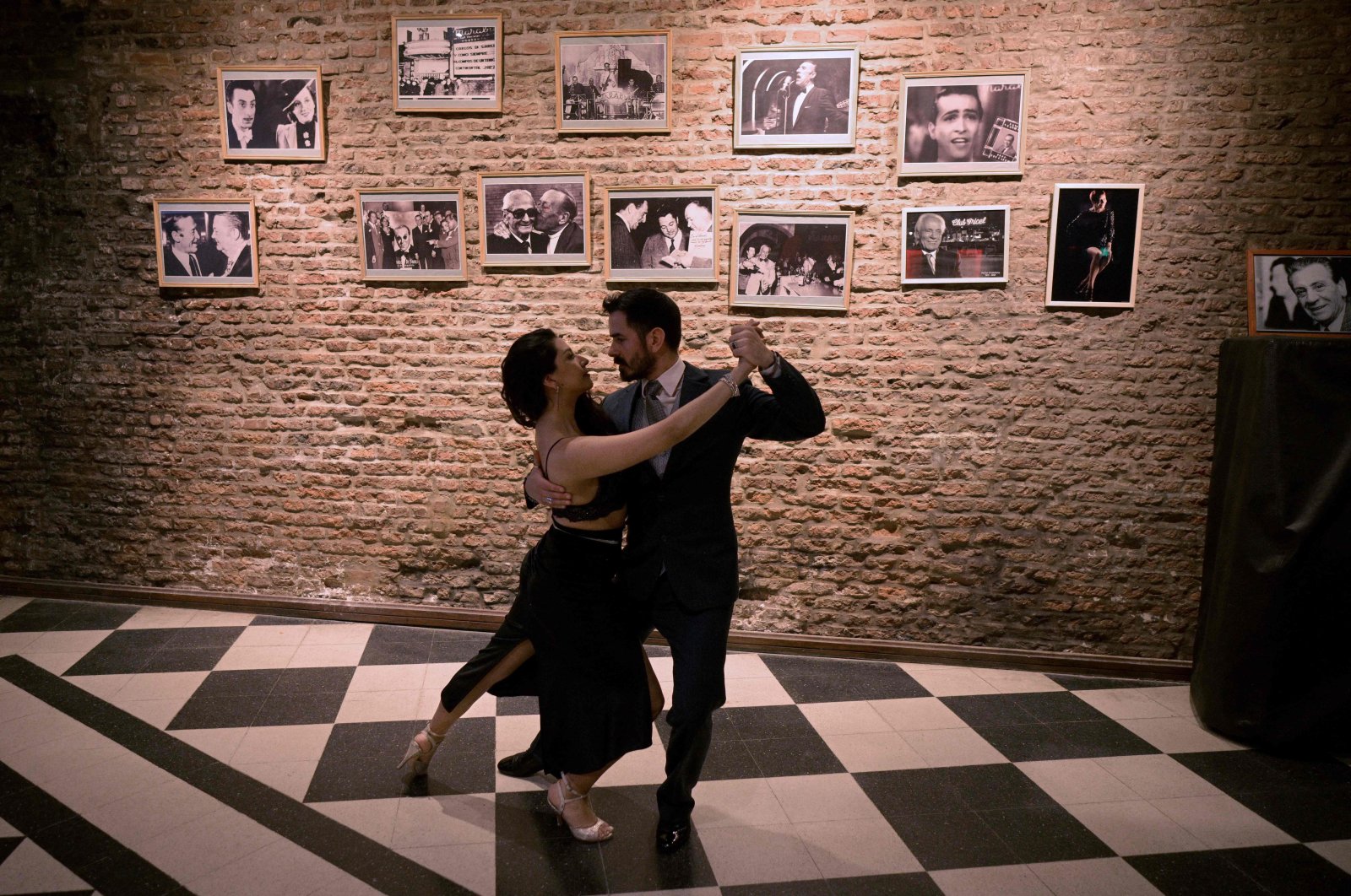 Taxi dancers in Buenos Aires help travelers learn tango