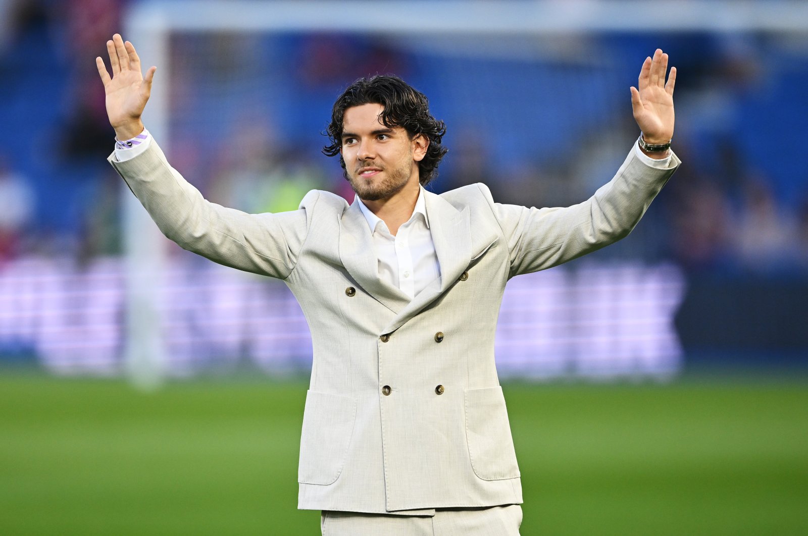 Brighton & Hove Albion&#039;s new signing Ferdi Kadıoğlu is presented to the crowd before the Carabao Cup Second Round match against Crawley Town at Amex Stadium, Brighton, U.K., Aug. 27, 2024. (Getty Images Photo)