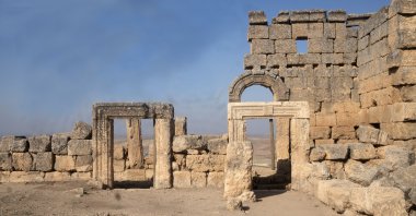 Zerzevan Castle, also known as Samachi Castle, is a ruined Eastern Roman castle in Diyarbakır Province, southeastern Türkiye, Nov. 17, 2019. (Getty Images)