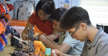Students from Şehit Tolga Artug Youth Center compete with robots at Teknofest 2024, Manisa, Türkiye, Aug. 8, 2024. (AA Photo) 