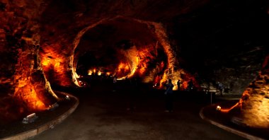 An interior view of the salt caves, which have recently become a tourism center with growing interest, Mount Ağrı, Türkiye, Aug. 16, 2024. (AA Photo)