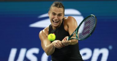 Belarus&#039; Aryna Sabalenka in action against Belgium&#039;s Elise Mertens during their fourth round match at the U.S. Open Tennis Championships at the USTA Billie Jean King National Tennis Center in Flushing Meadows, New York, U.S., Sept. 2024. (EPA Photo)
