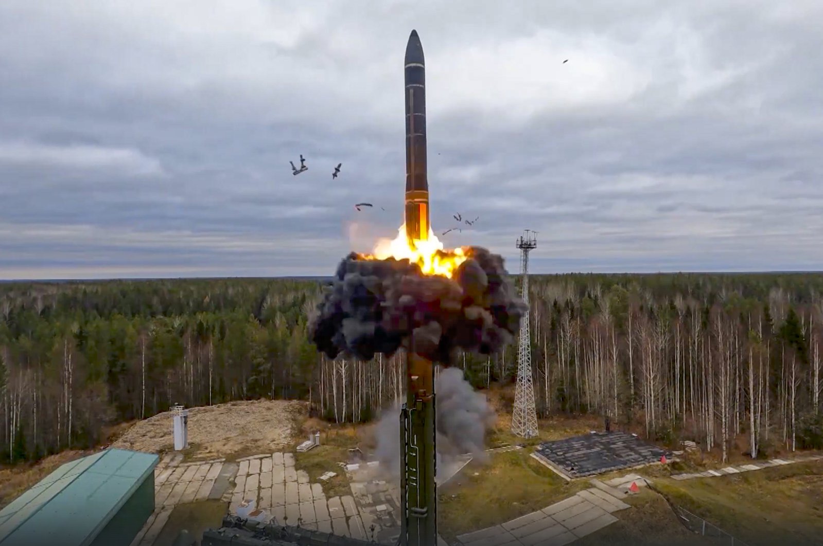 A Yars intercontinental ballistic missile is test-fired as part of Russia&#039;s nuclear drills from a launch site in Plesetsk, northwestern Russia, Oct. 26, 2022.