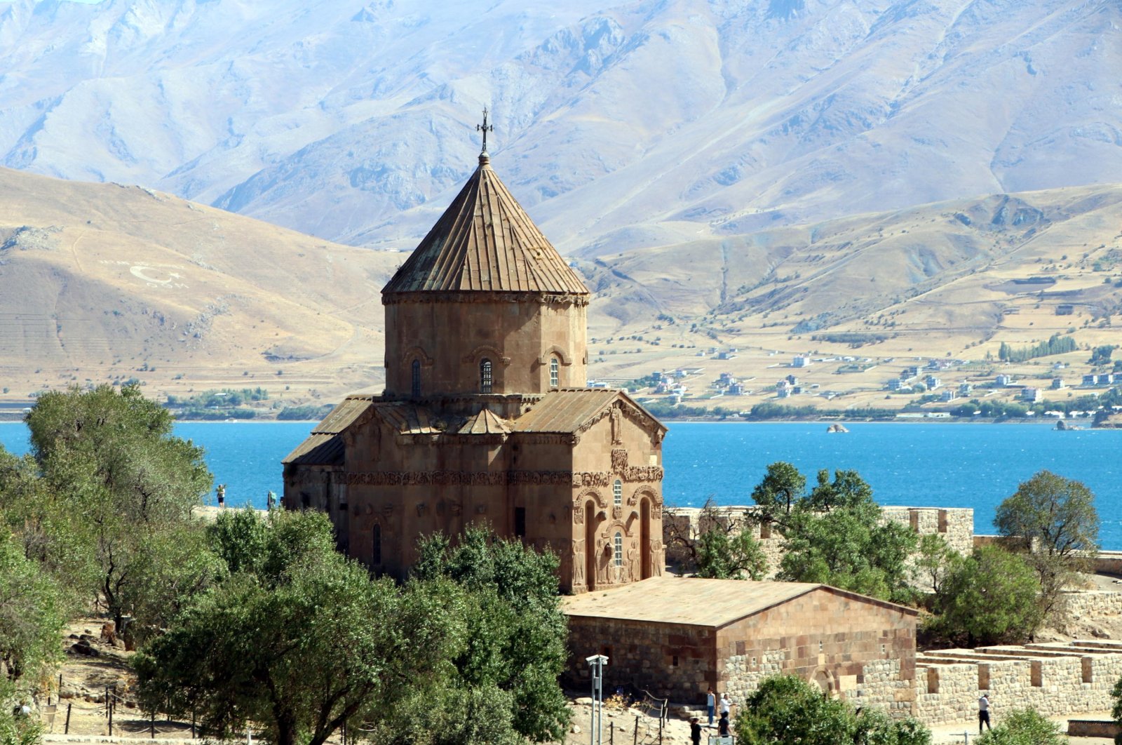 The 1,100-year-old historic Akdamar Church on Akdamar Island in Lake Van, Türkiye, Sept. 2, 2024. (DHA Photo)