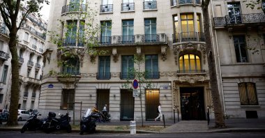 People walk past the Rothschild &amp; Co headquarters in Paris, France, Aug. 30, 2024. (Reuters Photo)